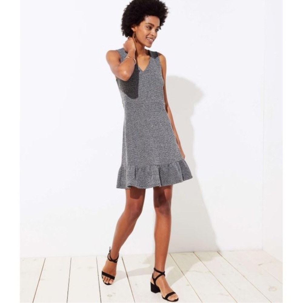 LOFT Plus Grey Tweed Flounce Hem V-Neck Dress - Size 18